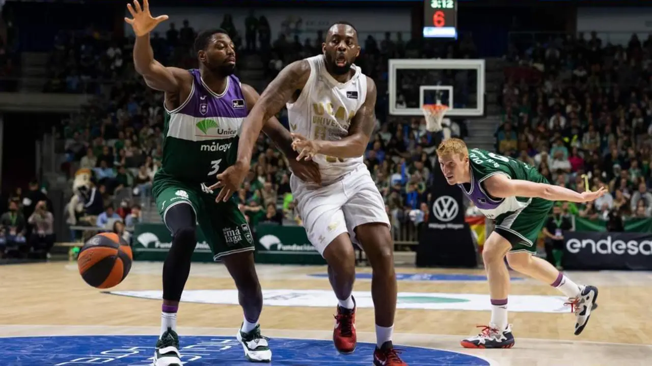 El Unicaja se impuso al UCAM Murcia. - EFE/Carlos D&iacute;az