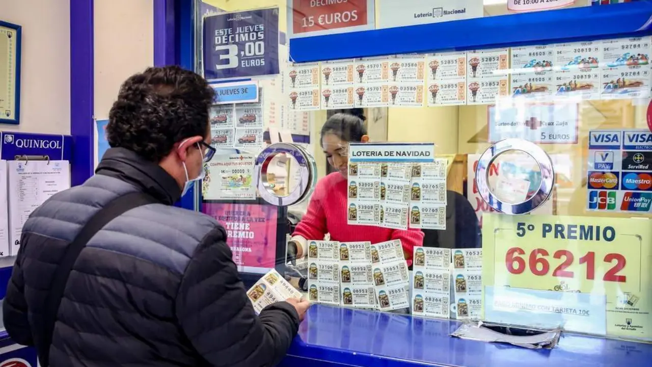 En una Administraci&oacute;n de Loter&iacute;as. - Viva Ja&eacute;n.