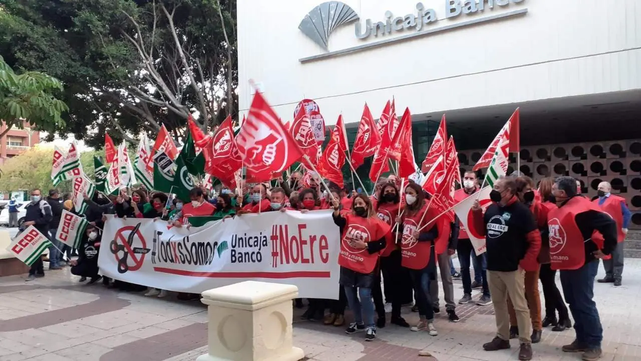 Imagen de archivo de una protesta en Unicaja. - Jotad&eacute;