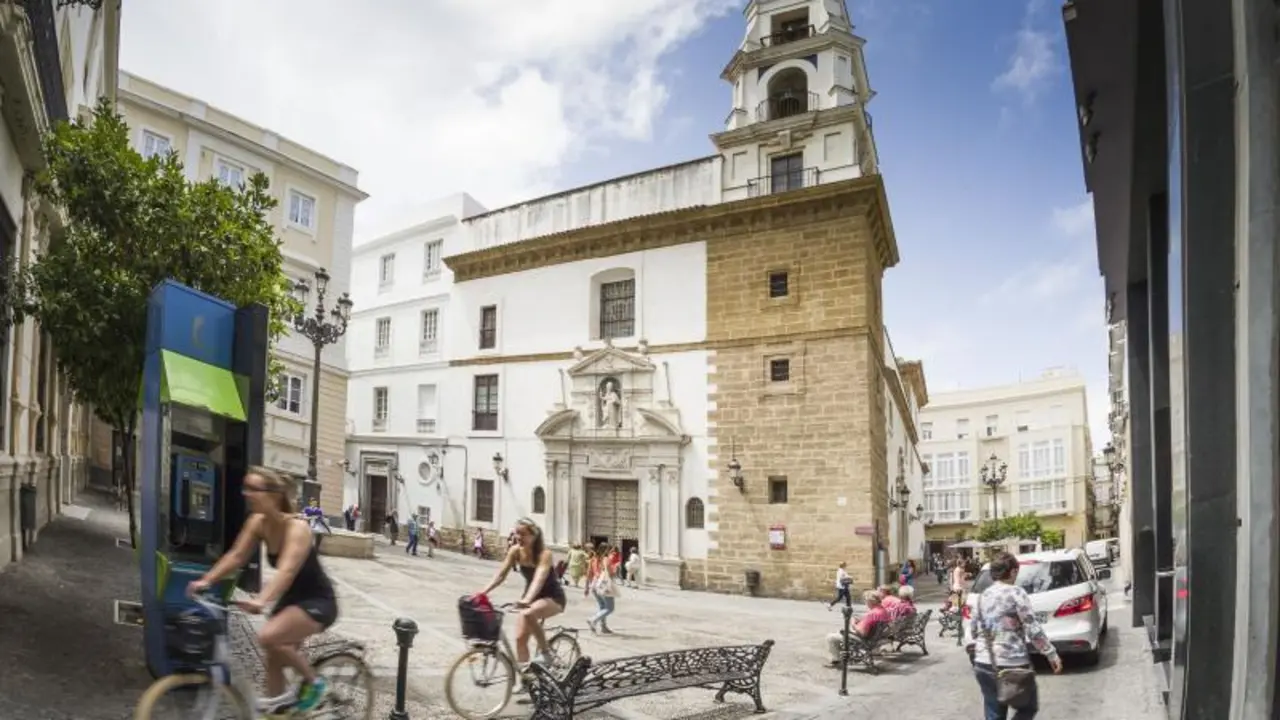 plaza San Agust&iacute;n - Turismo C&aacute;diz