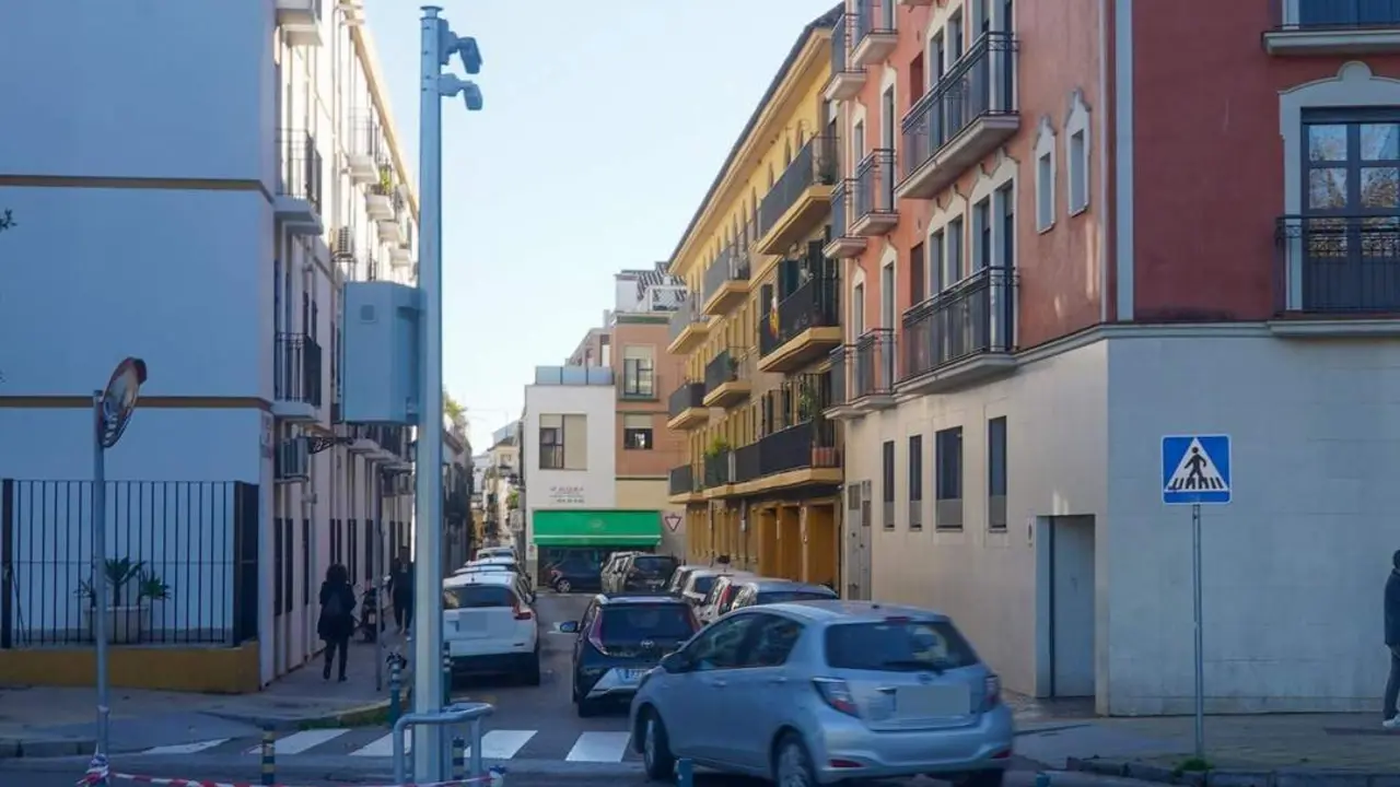C&aacute;maras de control del tr&aacute;fico rodado al Casco Antiguo. - EDUARDO BRIONES / EP 