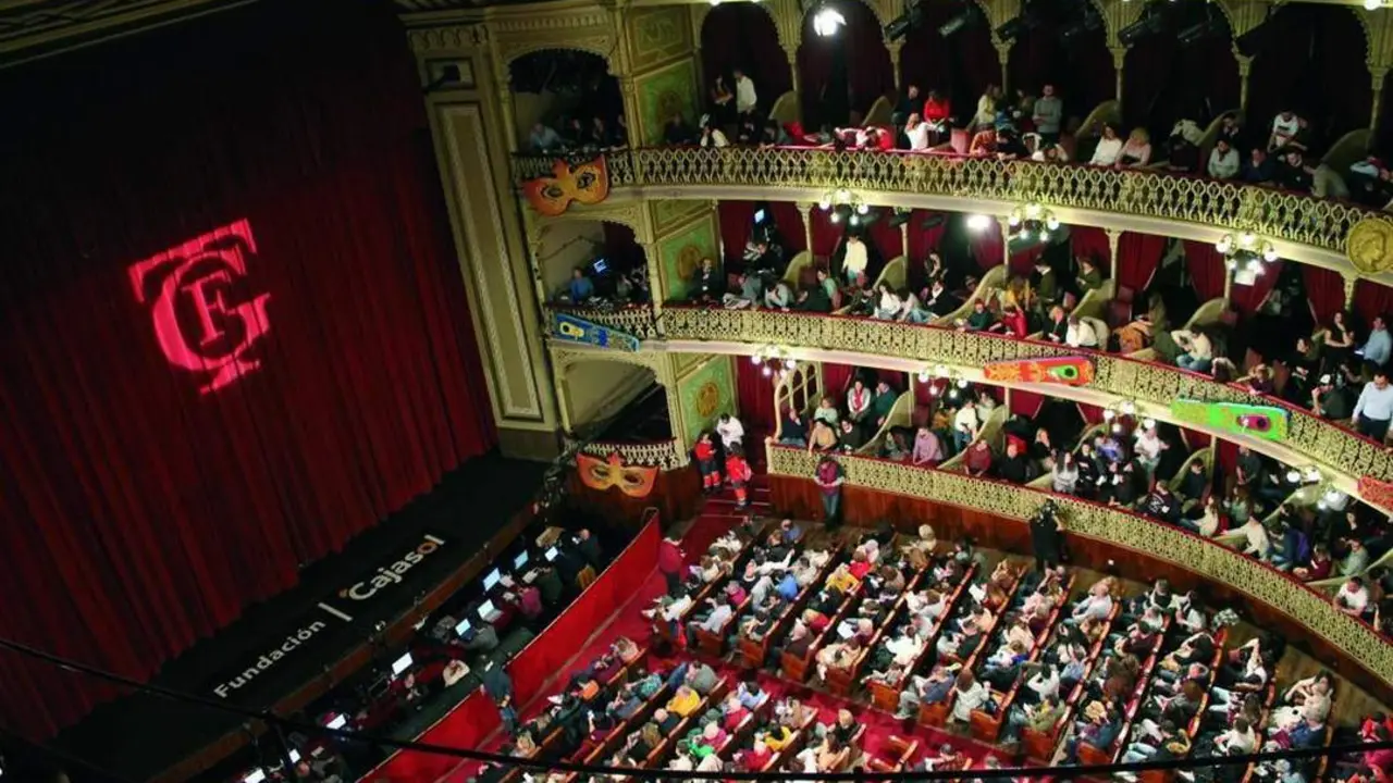 El Teatro Falla, atestado de p&uacute;blico en una edici&oacute;n pasada del concurso de Carnaval.  - E. P.