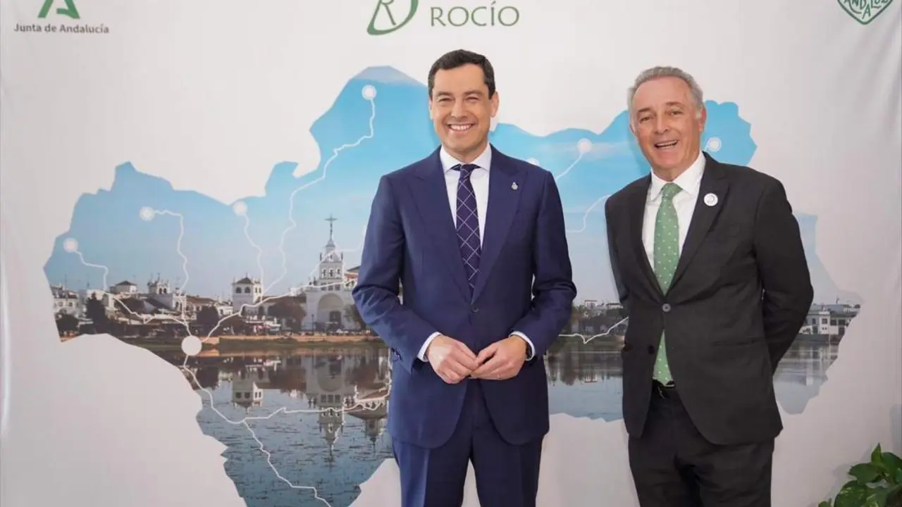 Juanma Moreno y Jos&eacute; Manuel Soto presentan 'Destino Roc&iacute;o'. - Julio Mu&ntilde;oz/ EFE