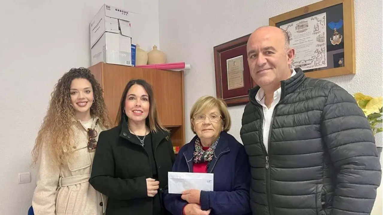 La entrega del dinero recaudado. - A.I.