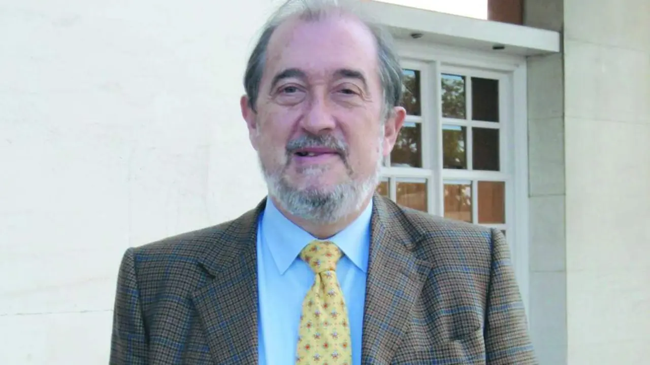 Carlos Est&eacute;vez. - Archivo