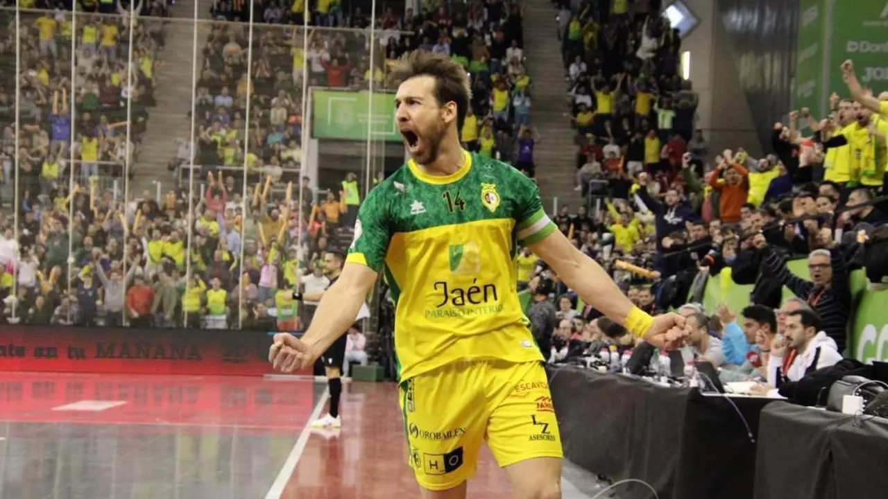 Alan Brandi celebrando uno de los goles. - Fonsi Moreno