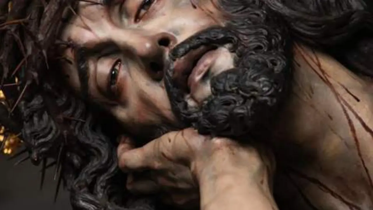 La talla del Cirsto de la Humildad y PAciencia. - Agrupaci&oacute;n de Cofrad&iacute;as