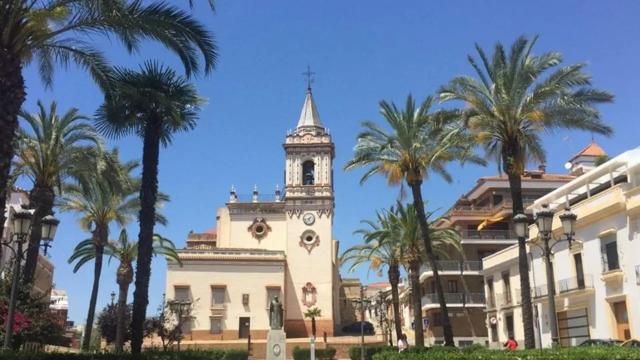 Plaza de San Pedro de Huelva capital. - VH