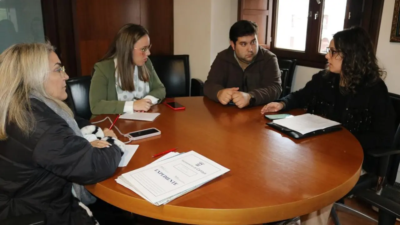 Un momento del encuentro preparatorio de la Semana Santa - VCO