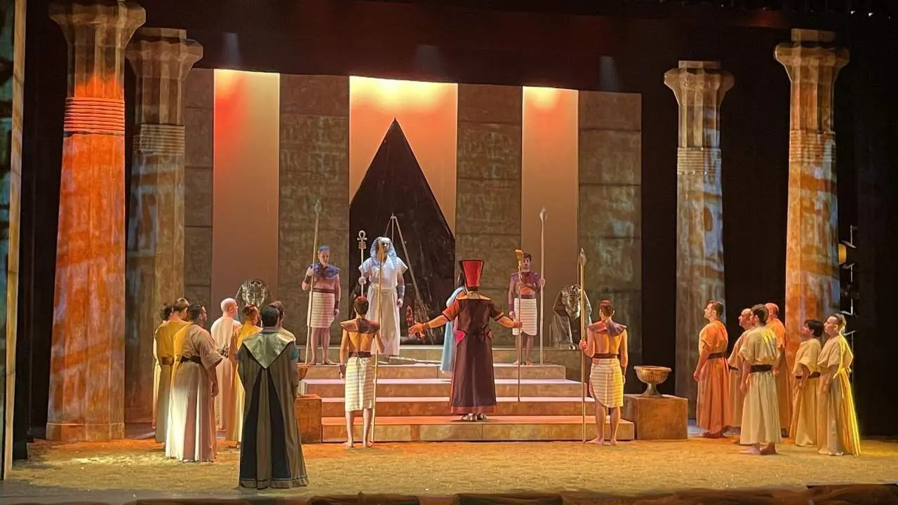 'A&iacute;da' en el Teatro Infanta Leonor. - Viva Ja&eacute;n.