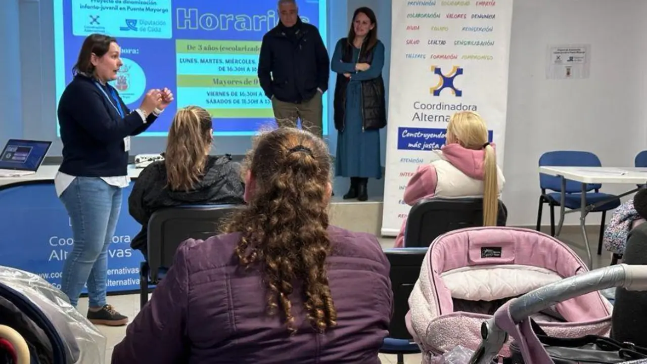 Actividad de la coordinadora Alternativas. - AI