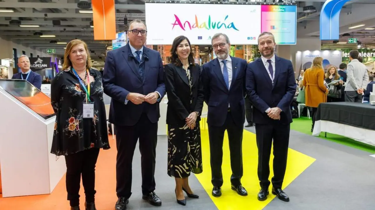 En el stand de Andaluc&iacute;a en la feria de turismo ITB 2023 en Berl&iacute;n. - EFE
