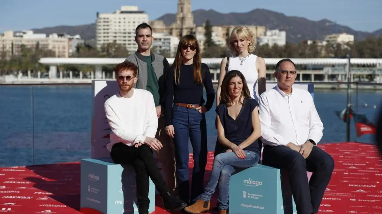 El equipo de la pel&iacute;cula. - EFE/Jorge Zapata.