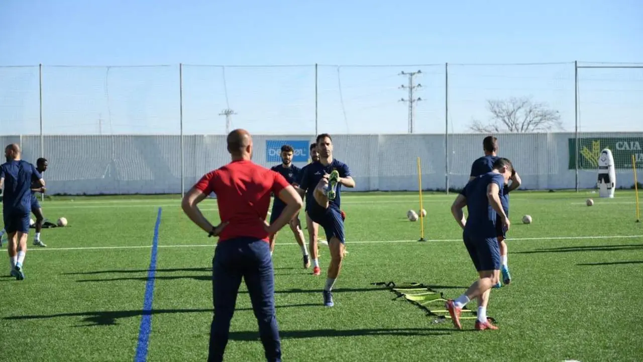 Entrenamiento del Real Ja&eacute;n en Las Lagunillas. - Viva Ja&eacute;n