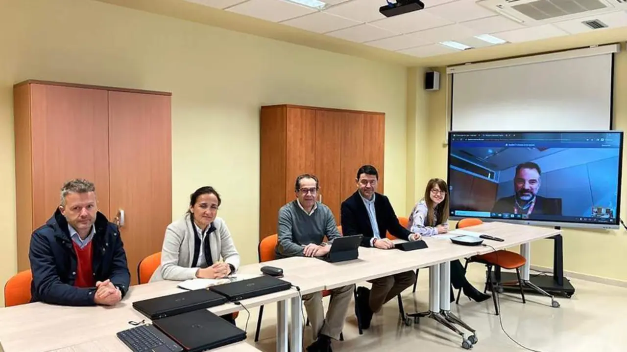 Primera reuni&oacute;n de la comisi&oacute;n de seguimiento. - Viva Ja&eacute;n.