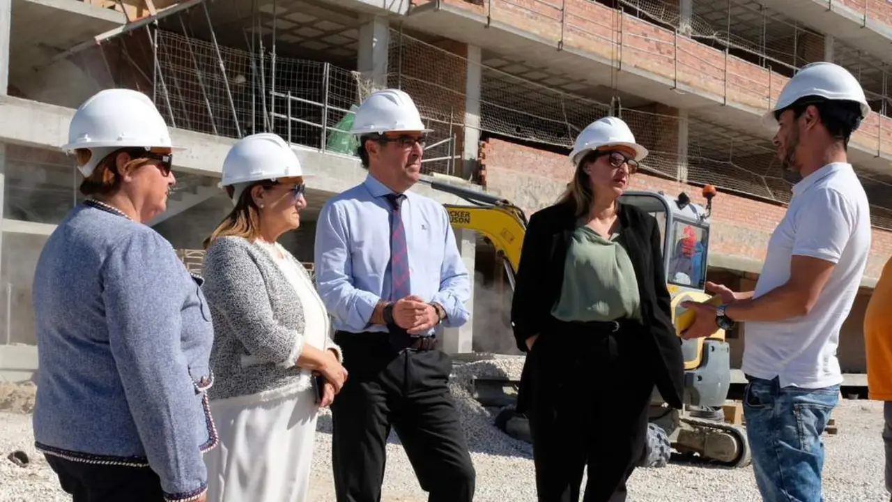 Las obras del nuevo IES en la zona de Las Chapas de Marbella. - Junta