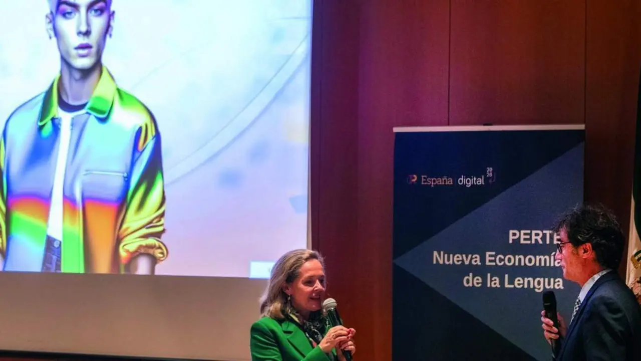 Calvi&ntilde;o convers&oacute; con Hiperia, producto de la Inteligencia Artificial. - EFE/Rom&aacute;n R&iacute;os