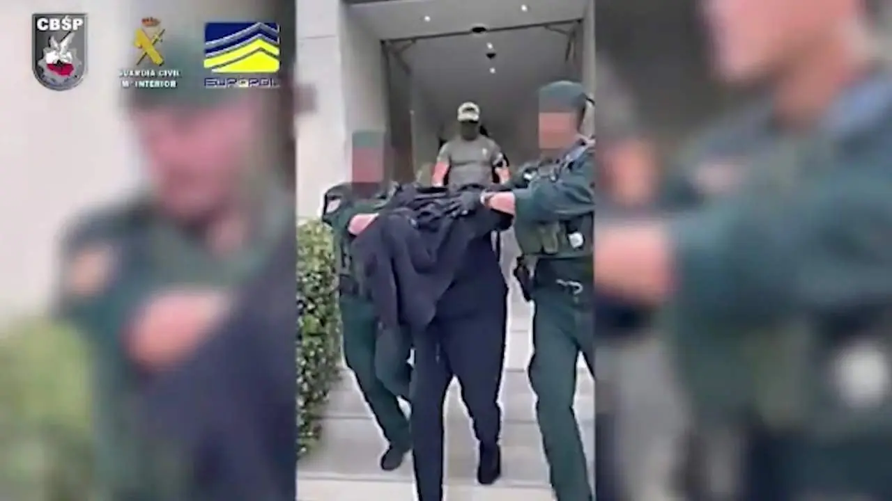 Detenidos en M&aacute;laga varios miembros de una red criminal de tr&aacute;fico de coca&iacute;na de Sudam&eacute;rica