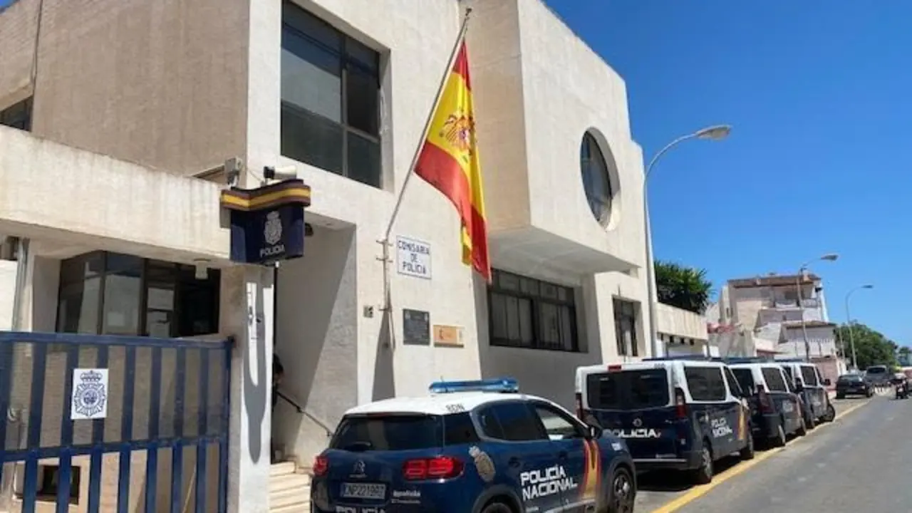 Comisar&iacute;a de Polic&iacute;a. - CNP