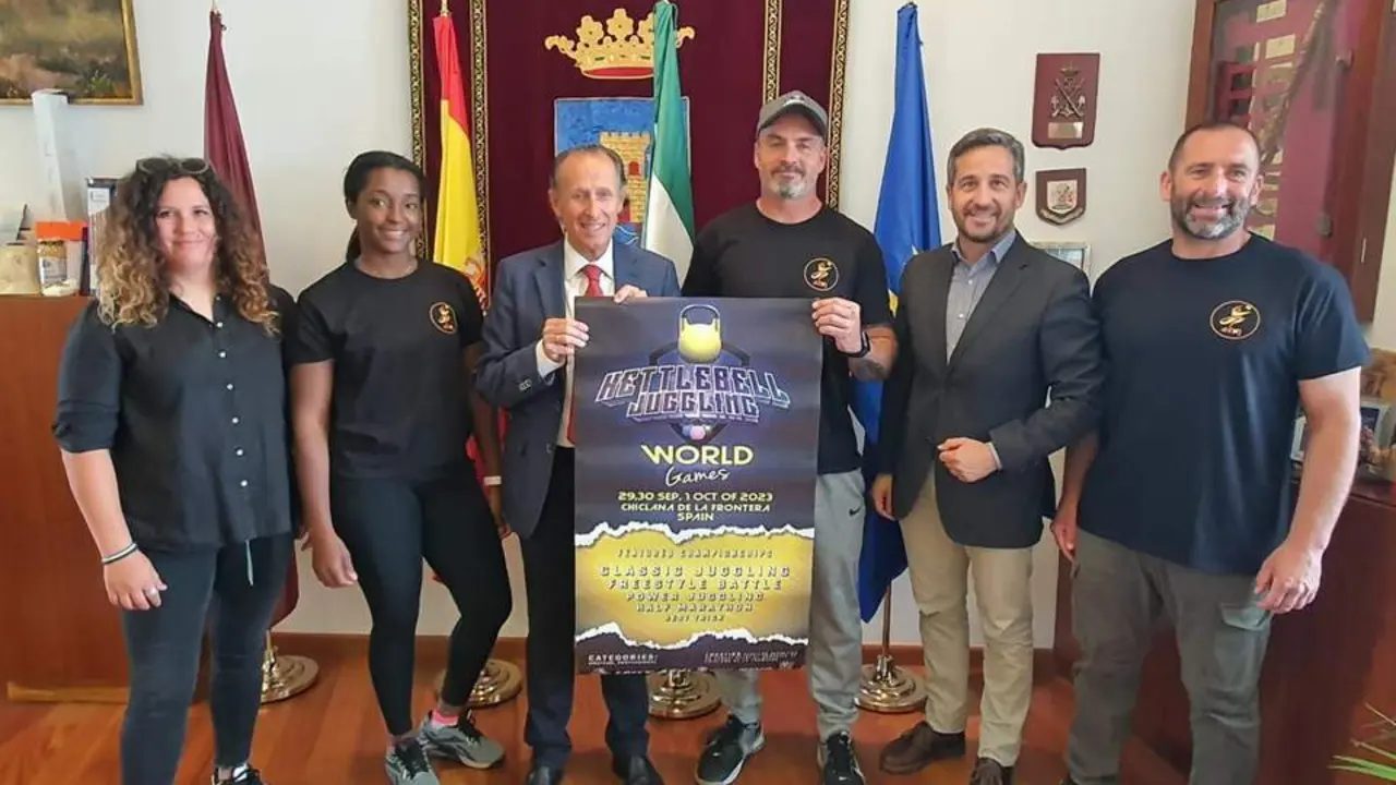 El Campeonato del Mundo de Kettlebell se celebrar&aacute; en Chiclana - VIVA