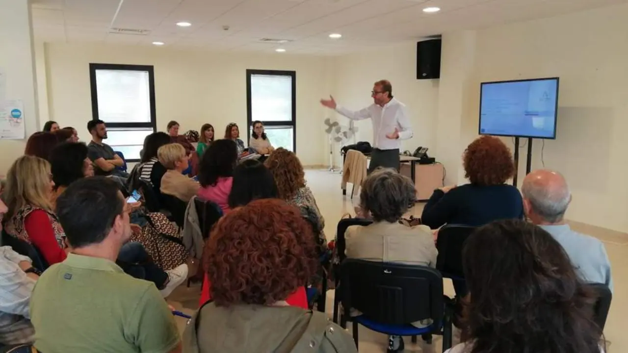 Formaci&oacute;n en prevenci&oacute;n de suicidio en Jerez. - VIVA