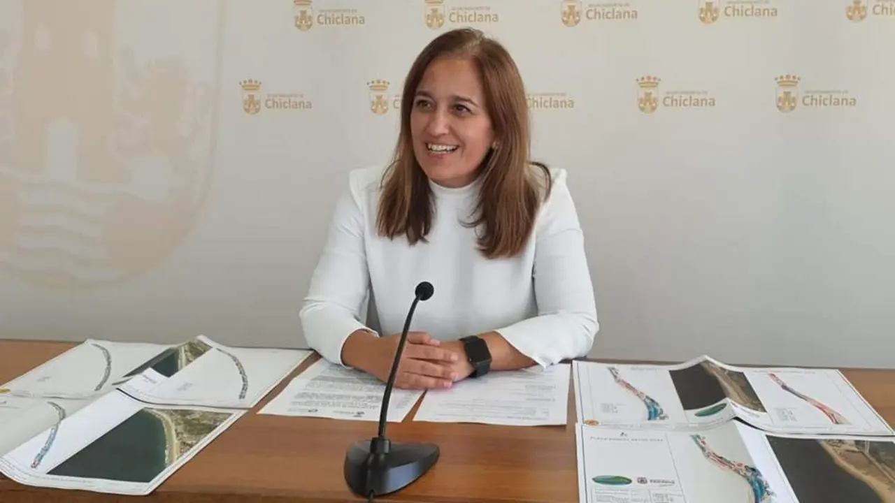 La delegada municipal de Playas, Ana Gonz&aacute;lez. - VIVA