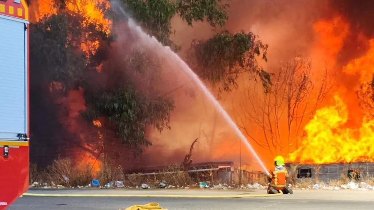 Incendio en un asentamiento de Palos. - VH