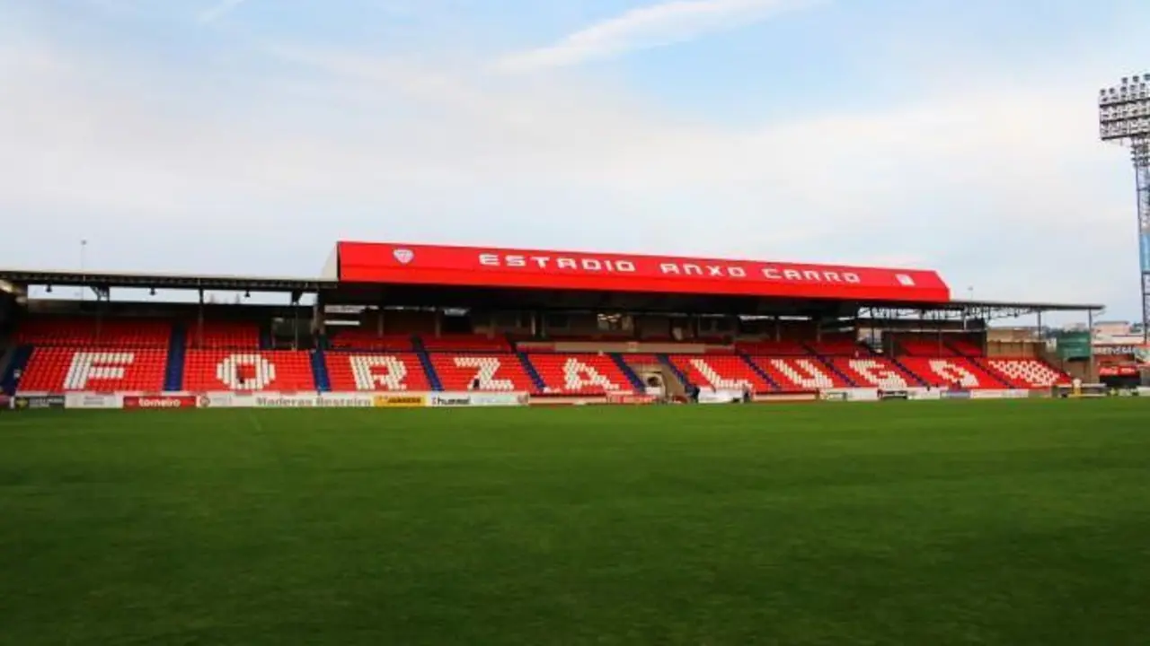 Estadio Anxo Carro - CD Lugo