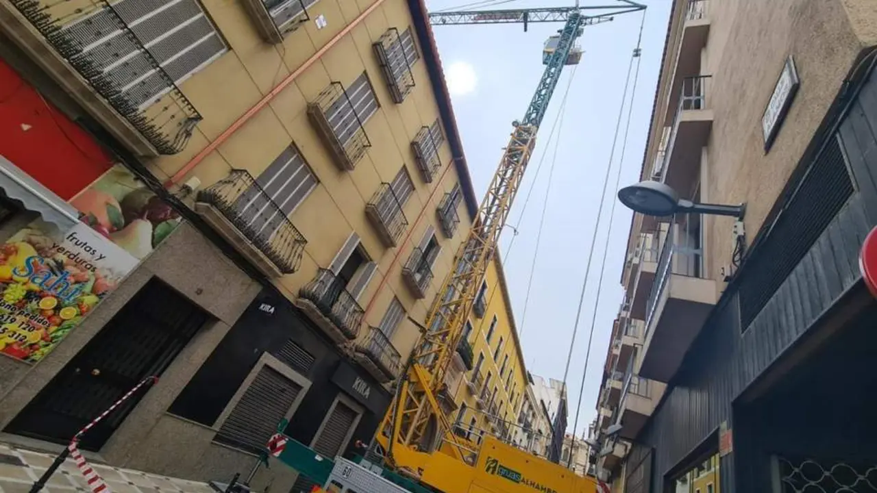 Gr&uacute;a para los trabajos de eficiencia energ&eacute;tica en el Mercado. - Viva Ja&eacute;n.
