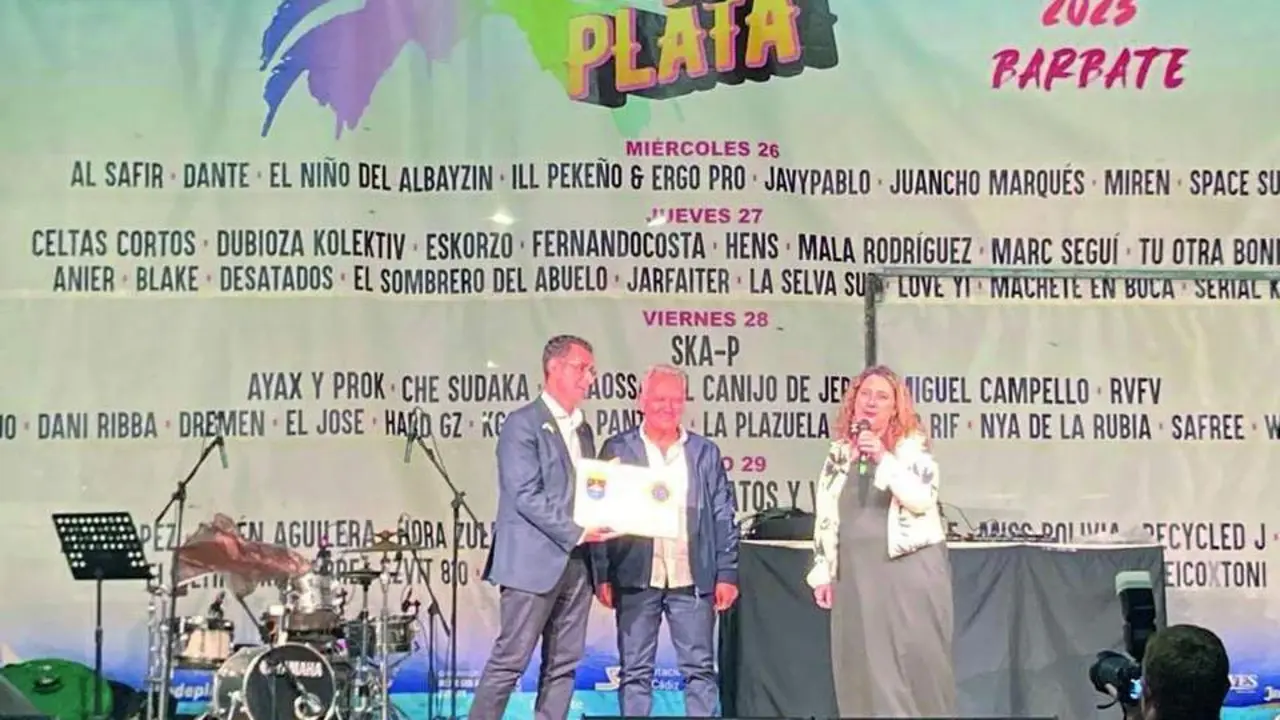 Reconocimiento de la Organizaci&oacute;n al pueblo de Barbate. - 