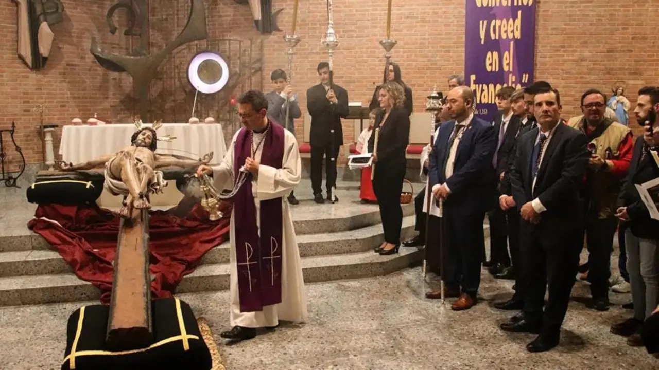 Sant&iacute;simo Cristo de las Aguas en su Sagrada Lanzada. - Viva Ja&eacute;n.