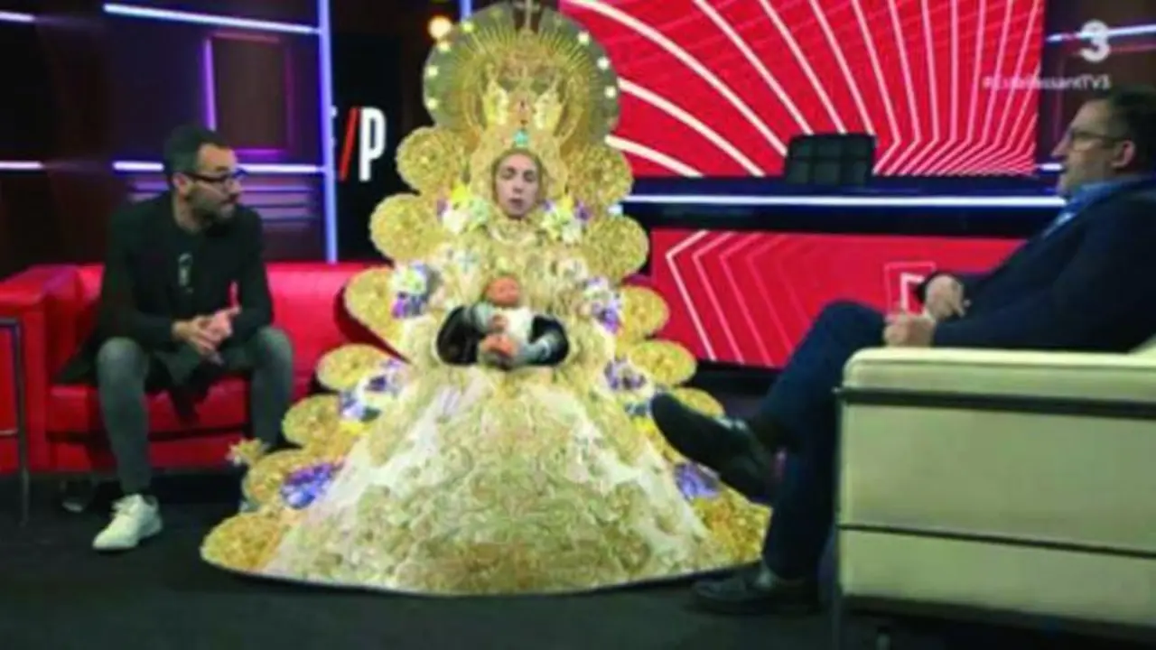 Sketch de TV3 con la Virgen del Roc&iacute;o. - VIVA