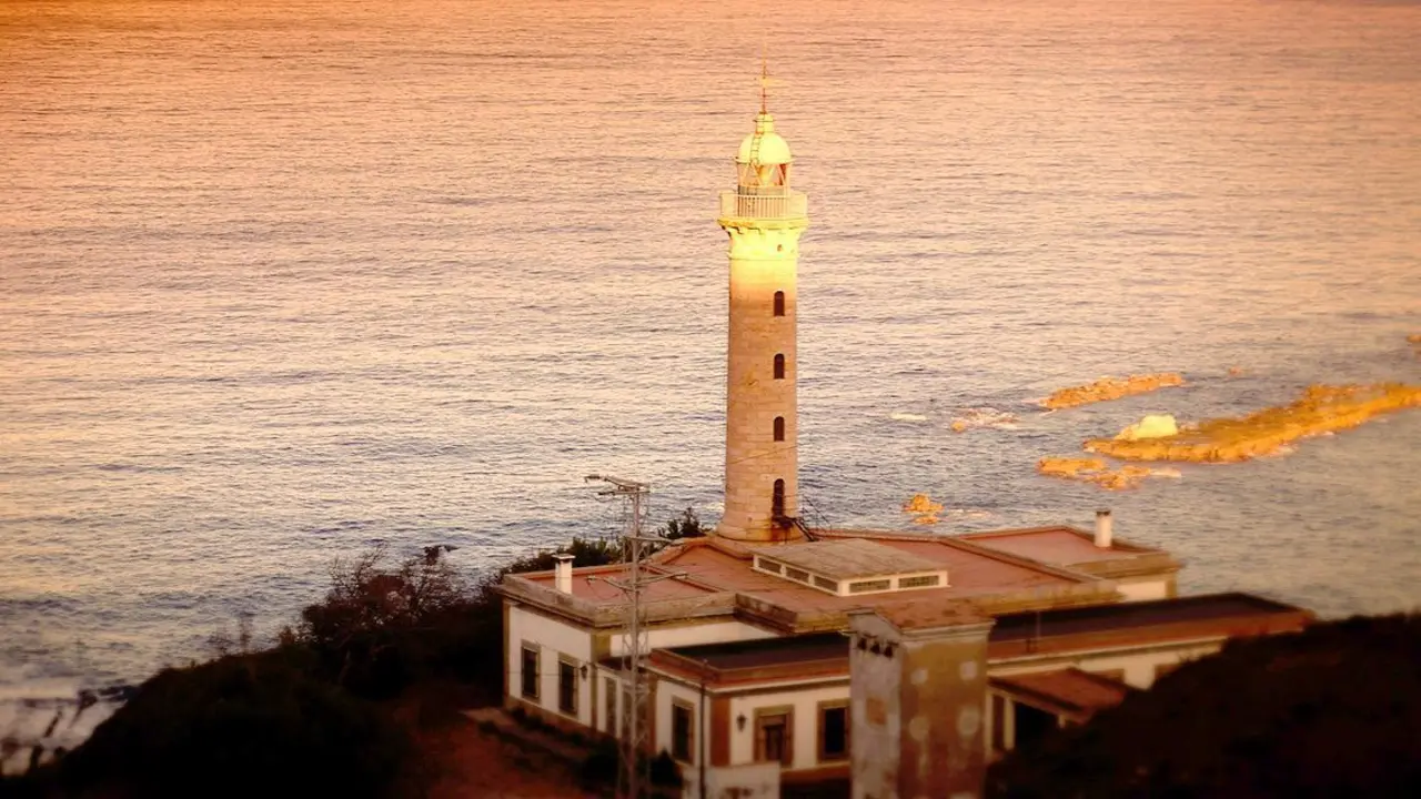 El faro de Punta Carnero, en Algeciras. - A. I.