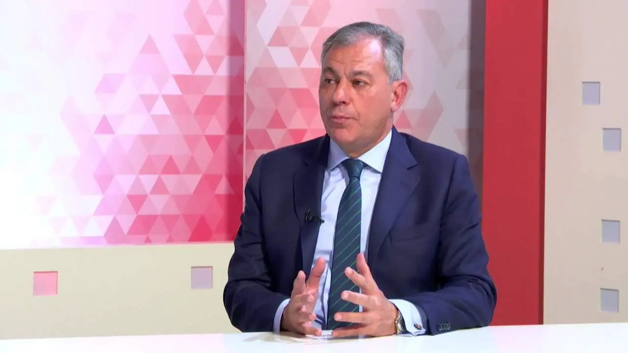 Jos&eacute; Luis Sanz subir&aacute; el sueldo de los gerentes de las empresas p&uacute;blicas de Sevilla