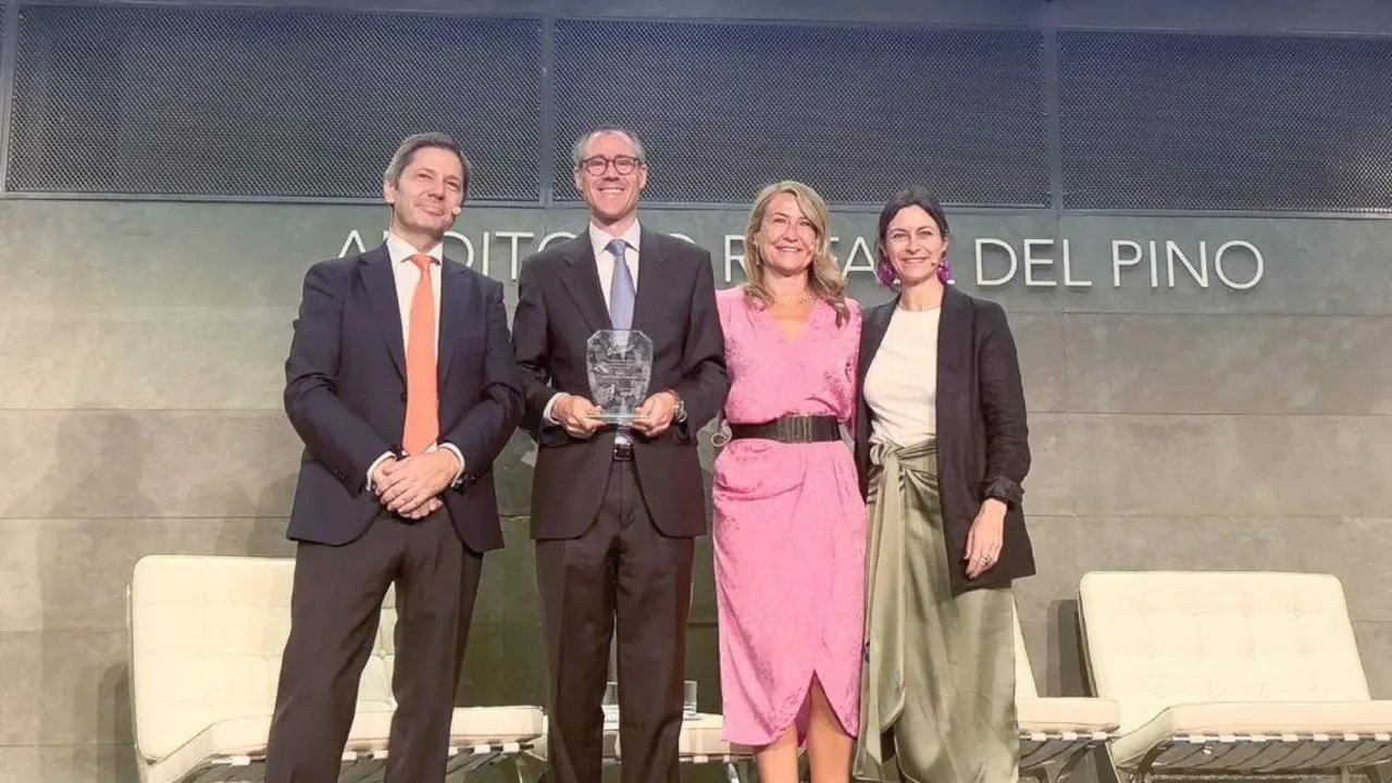Rafael Miranda, al recoger el premio. - Securitas Direct