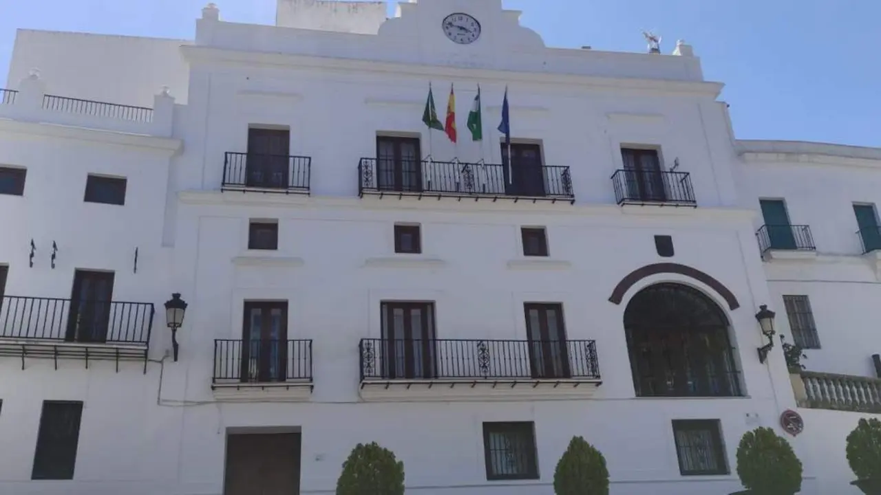 Fachada del Ayuntamiento de Vejer de la Frontera - J.F.N.