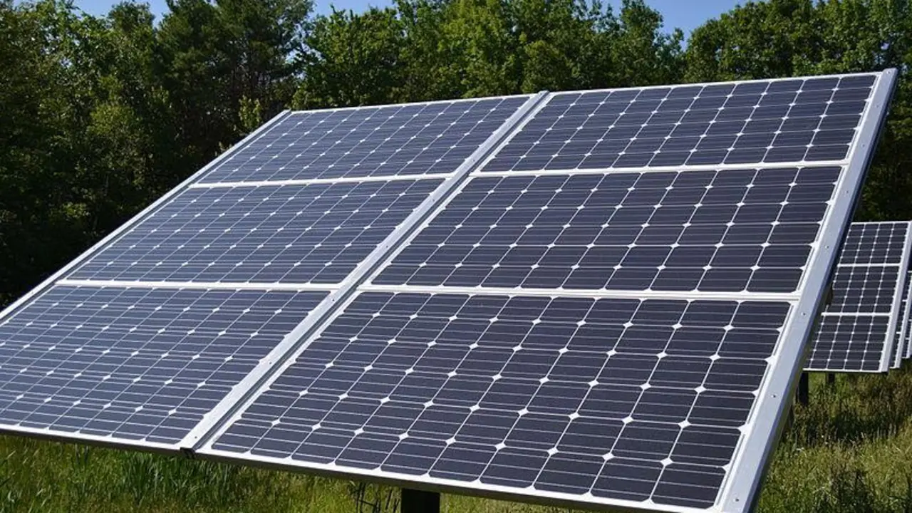 Placas solares. - VM