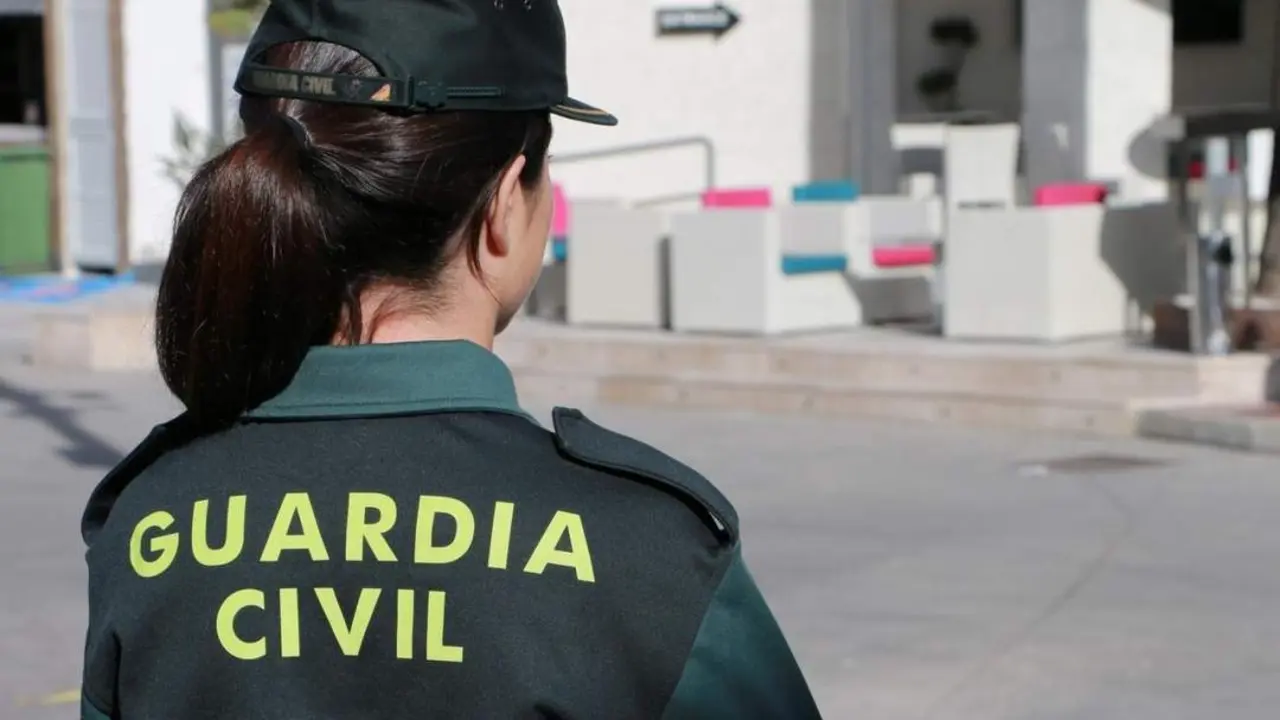 Agente de la Guardia Civil (archivo). - EP