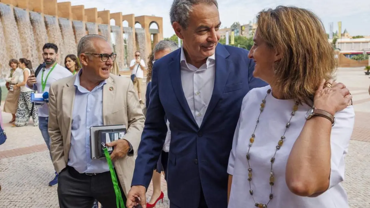 Zapatero y Ribera a su llegada al Climate Action Summit. - efe