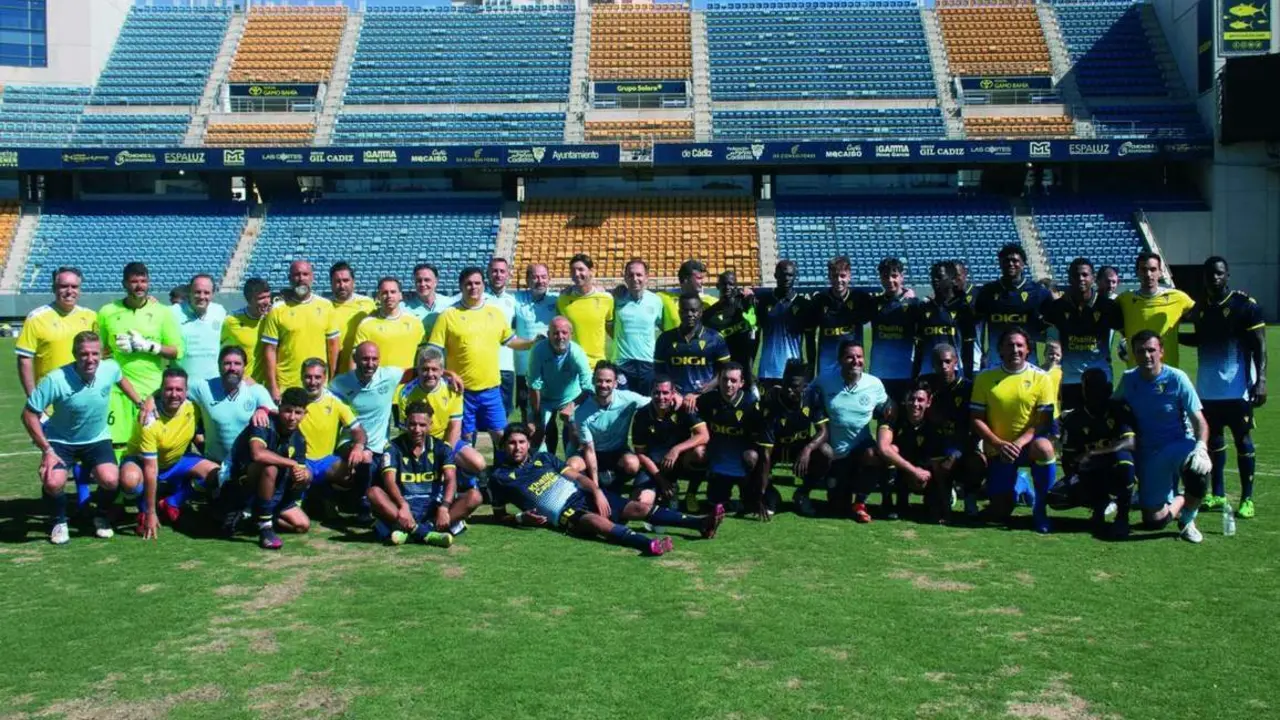 El estadio acogi&oacute; el I Torneo 'Tierra de Todos'. - C&aacute;diz CF