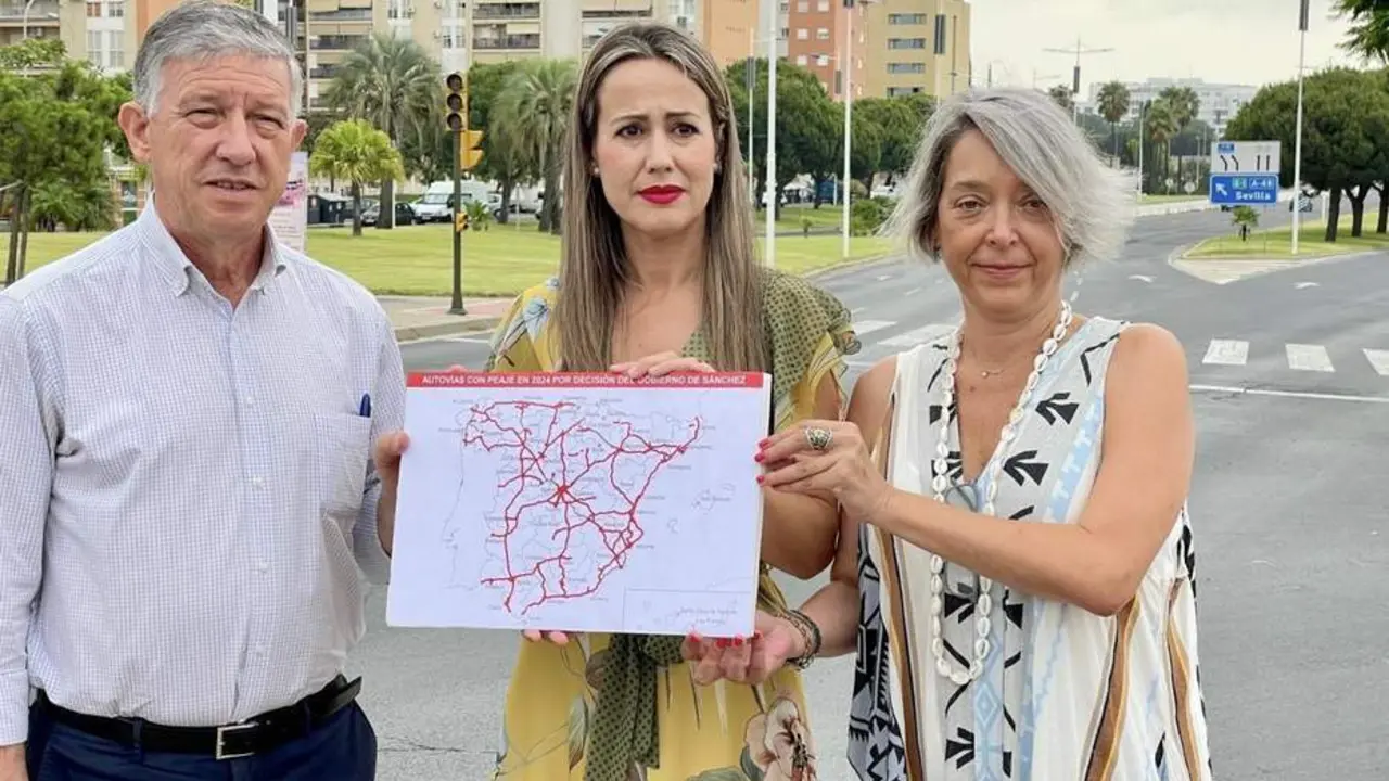 Bella Verano junto a otros miembros de la candidatura popular. - VH