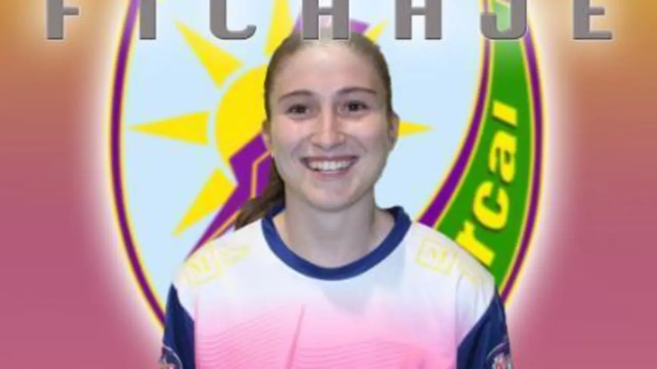 Paula Escobar, nueva jugadora del Atl&eacute;tico Torcal - ATL&Eacute;TICO TORCAL