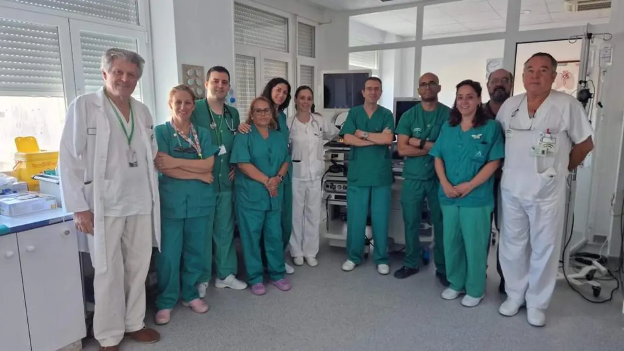 Equipo del Servicio de Neumolog&iacute;a del Hospital Puerta del Mar. - VIVA