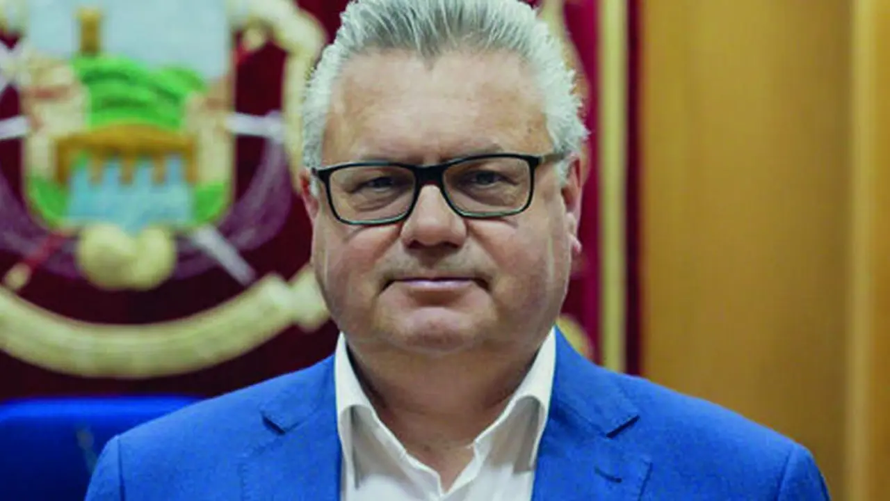 Esteban Morales, ex alcalde de Puente Genil.  - 