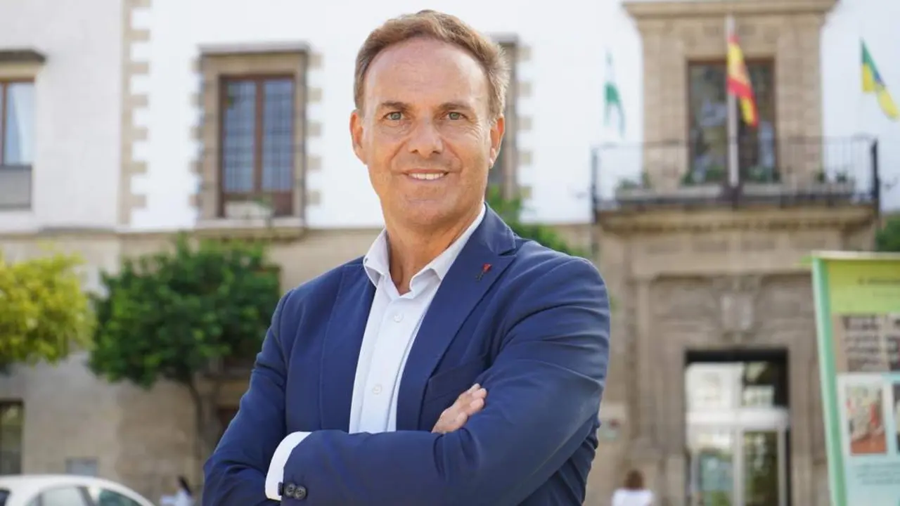 David de la Encina.  - Viva. 