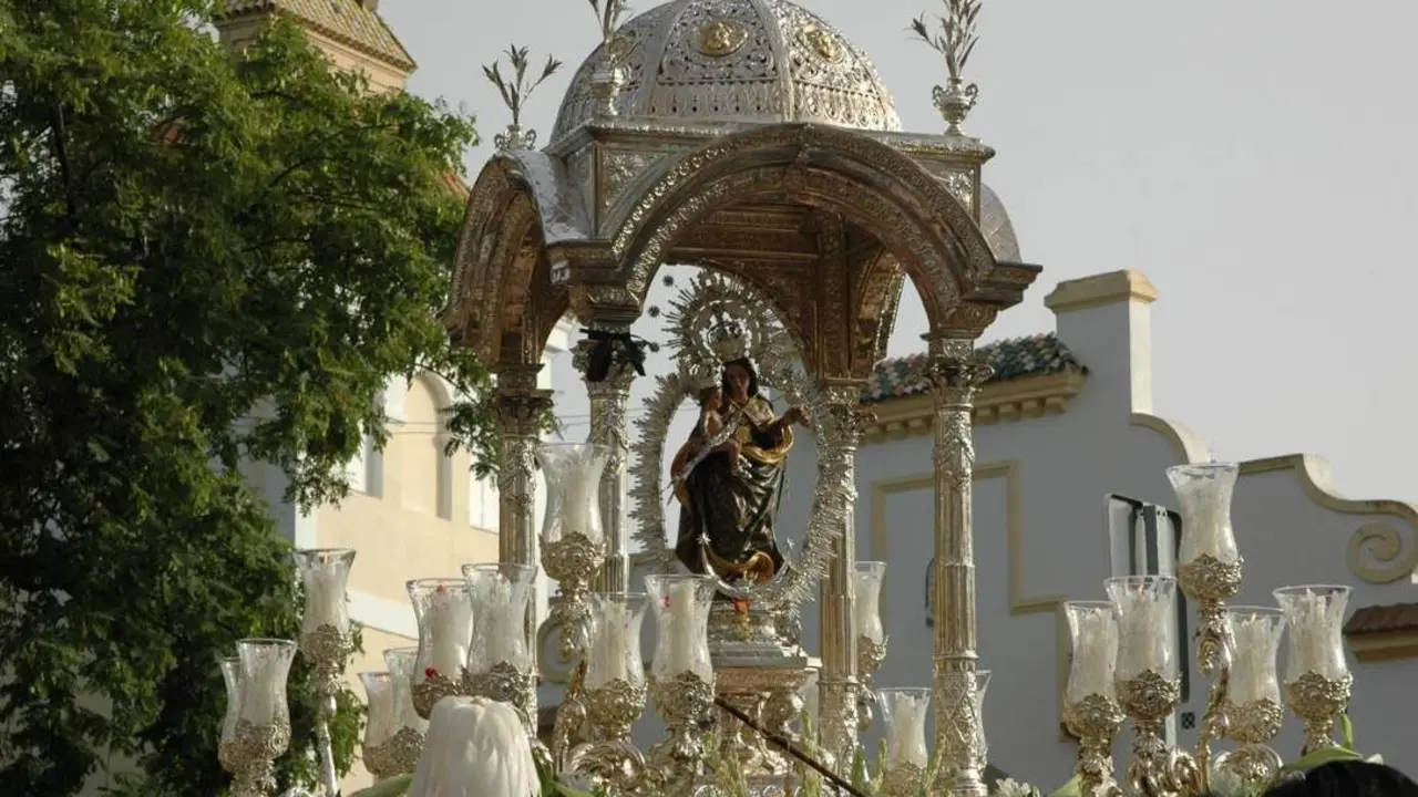 La Virgen de la Cinta, patrona de Huelva. - VH