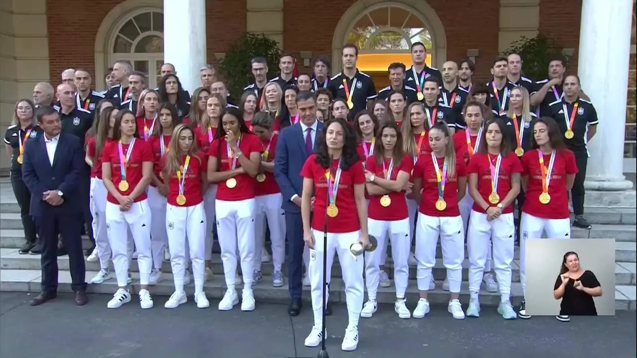 "Espa&ntilde;a est&aacute; orgullosa de vosotras"