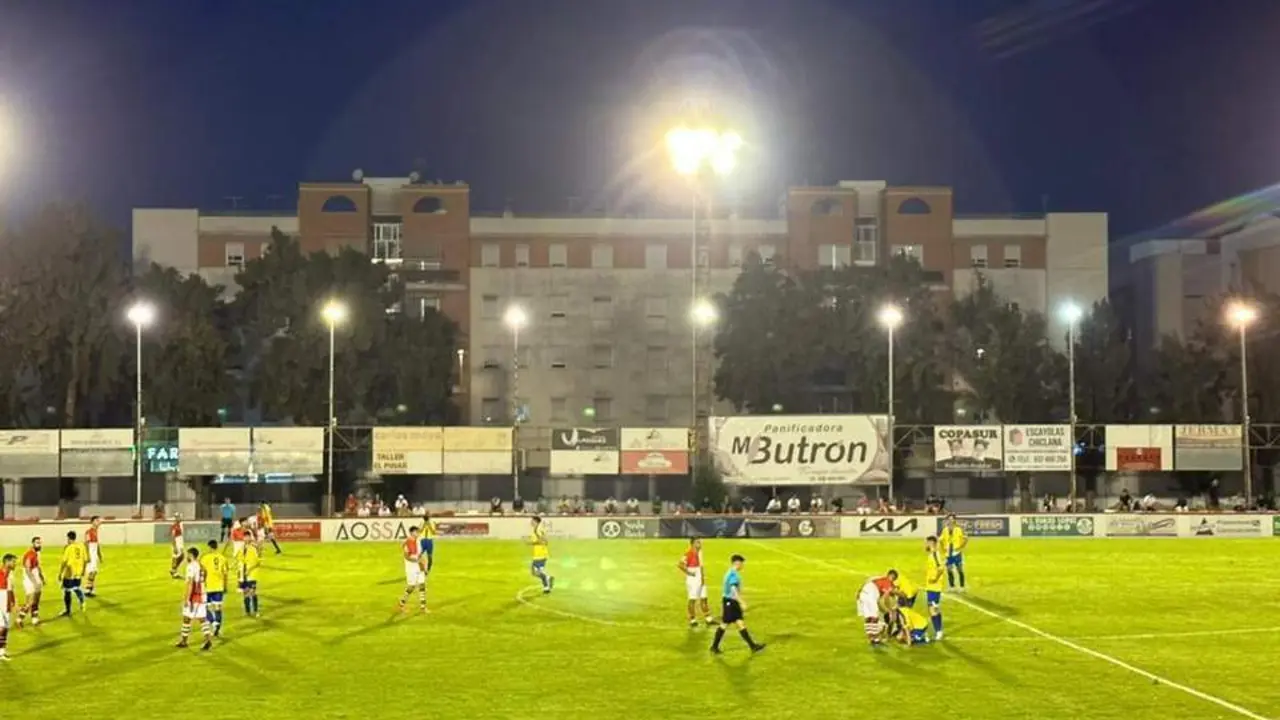 Chiclana CF- UD Tomares - Gonzalo Vega