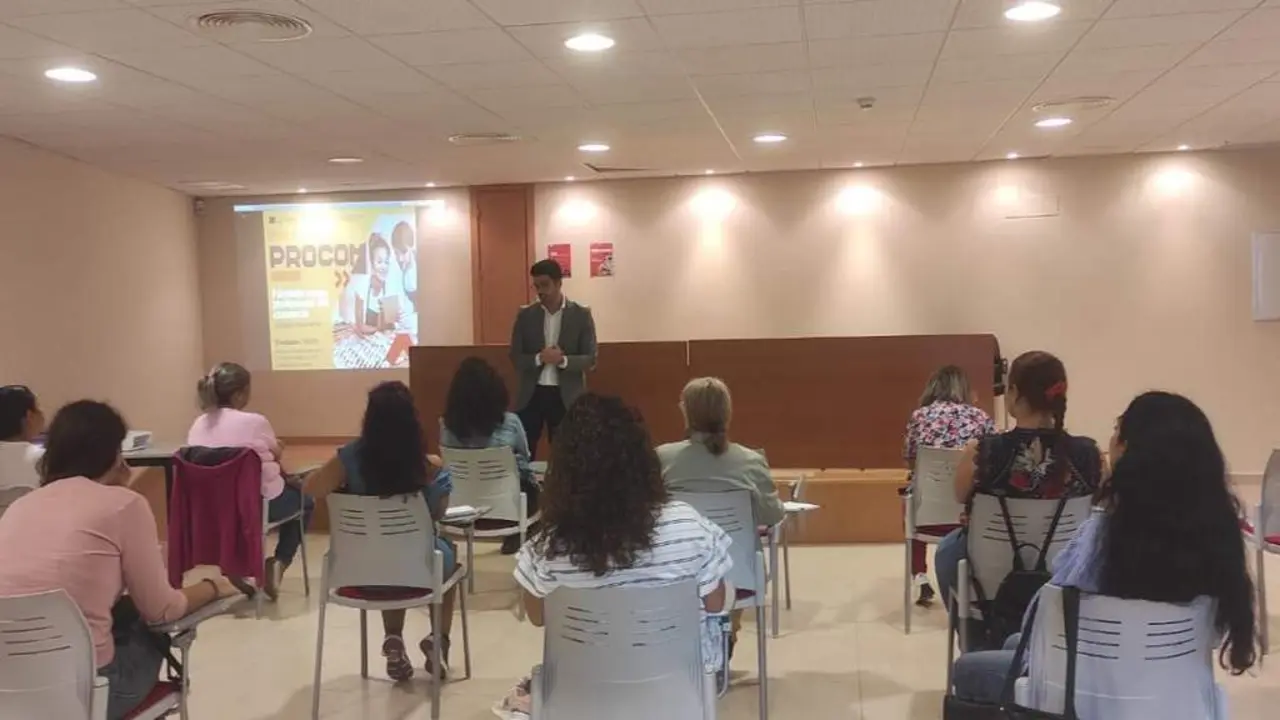 Programa &lsquo;Profesionales del Comercio&rsquo; (PROCOM 2023). - AI