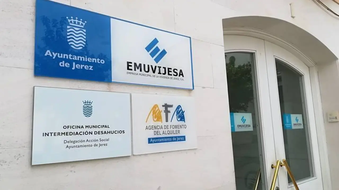 Una imagen del exterior de la sede de Emuvijesa - Jerez.es